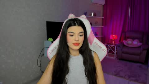 snowingwinter online show from April 5, 11:18 am