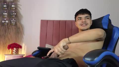 Snow online show from October 25, 6:57 pm