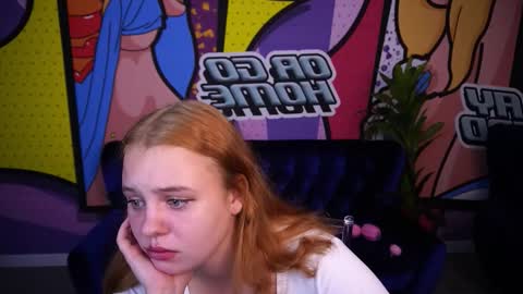 snowwhite_bella online show from November 2, 1:35 pm