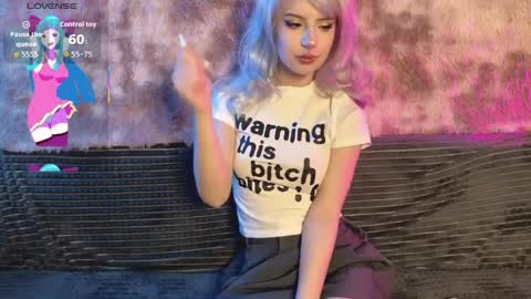 snowy_alice online show from April 3, 3:10 pm