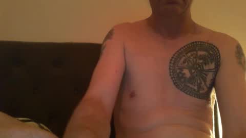 Snapshot of snub71 chatting on February 11, 3:39 pm snub71 online show from February 11, 3:39 pm