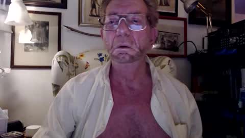 ImYourBitch online show from February 17, 3:14 am