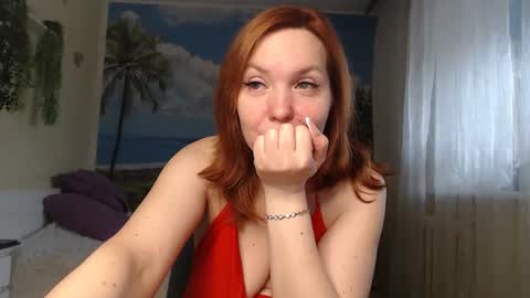 Snapshot of soaring_love chatting on April 9, 6:19 am Masha online show from April 9, 6:19 am