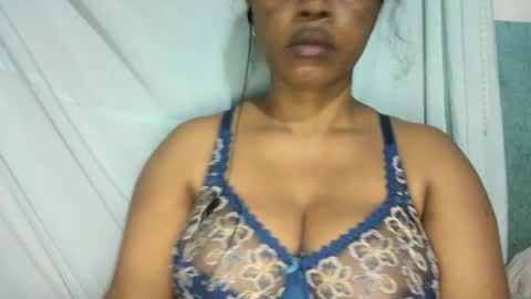 Snapshot of soayh89 chatting on July 5, 8:27 pm soayh89 online show from July 5, 8:27 pm