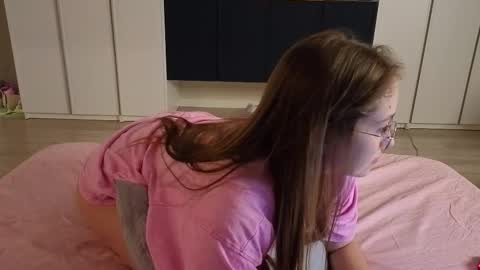 Sophy online show from November 15, 6:15 pm