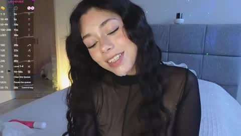 IG Soffimoon   I THANK YOU FOR LEAVING YOUR FOLLOW online show from April 16, 9:39 pm