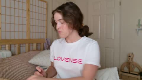 Julia    online show from May 2, 12:37 am