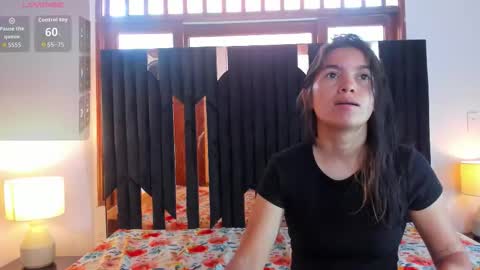 soffy and mia online show from November 24, 12:38 pm