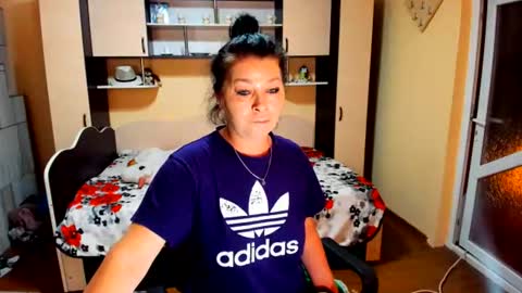 Soffy online show from June 25, 5:07 am