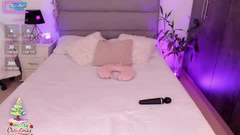 Sofia online show from December 15, 3:22 am