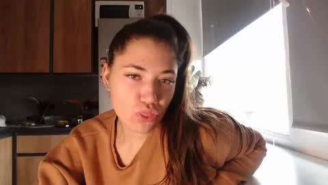Sofi online show from December 2, 10:18 am