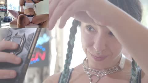 Sofi Mora online show from October 13, 3:12 pm