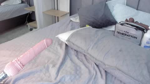 Snapshot of sofi_ramosx chatting on December 28, 10:55 pm valen online show from December 28, 10:55 pm