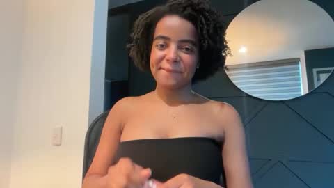 Sofi online show from March 4, 7:20 pm