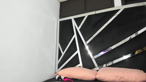 SOFIA online show from March 10, 10:24 pm