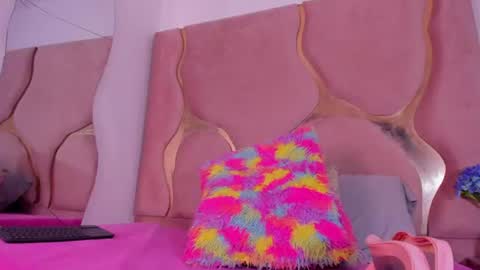 Snapshot of sofia1candyht chatting on July 9, 9:30 pm SOFIA online show from July 9, 9:30 pm