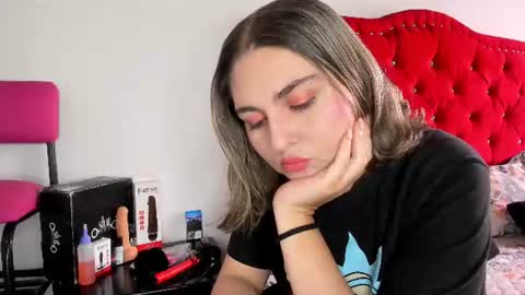 Sofia  bella online show from July 19, 5:49 pm