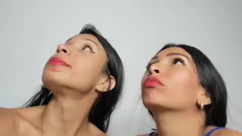 Snapshot of sofia_and_sara chatting on January 13, 10:13 pm sofia_and_sara online show from January 13, 10:13 pm