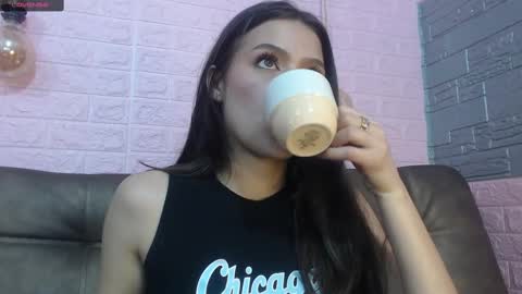 Snapshot of sofia_claark chatting on February 27, 3:48 pm Sofi online show from February 27, 3:48 pm