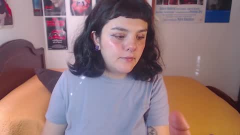 Sofi online show from December 15, 12:38 pm