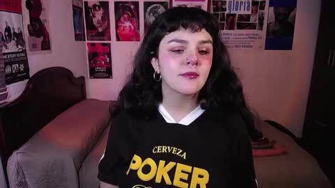 Snapshot of sofia_coolle chatting on February 19, 2:35 pm Sofi online show from February 19, 2:35 pm