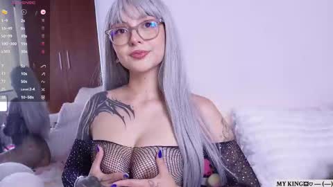 Snapshot of sofia_dream7 chatting on March 3, 6:03 pm Sofi online show from March 3, 6:03 pm