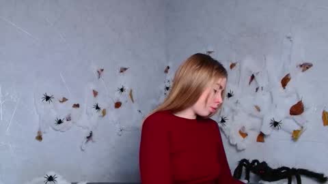 Sofia here online show from October 14, 12:44 am