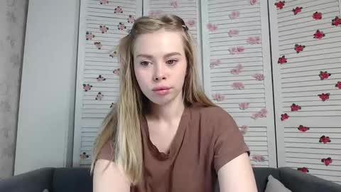 Snapshot of sofia_here chatting on January 19, 12:25 am Sofia here online show from January 19, 12:25 am