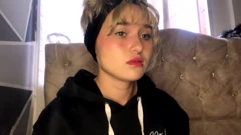 Sofia Jimenez online show from October 17, 9:17 pm