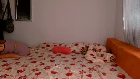 Snapshot of sofia_mark20 chatting on June 4, 1:17 pm Sofia online show from June 4, 1:17 pm