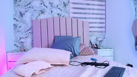 Snapshot of sofia_martinez69 chatting on November 20, 3:07 am Sofia online show from November 20, 3:07 am