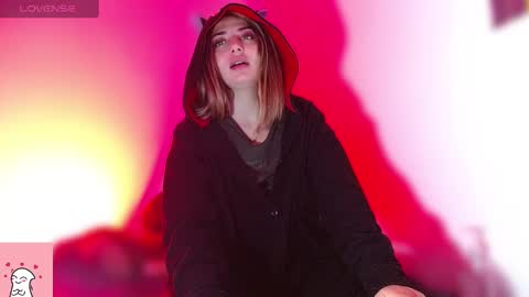 Sofia Naughty18 online show from February 14, 6:12 am