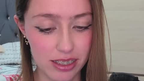Snapshot of sofia_palacios_ chatting on July 3, 3:24 am online show from July 3, 3:24 am
