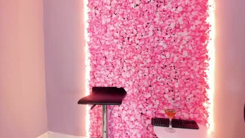 Snapshot of sofia_riveraa chatting on January 18, 7:58 pm SOFIA online show from January 18, 7:58 pm