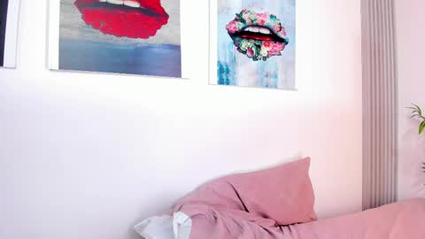 Snapshot of sofia_riveraa chatting on February 24, 11:19 pm SOFIA online show from February 24, 11:19 pm