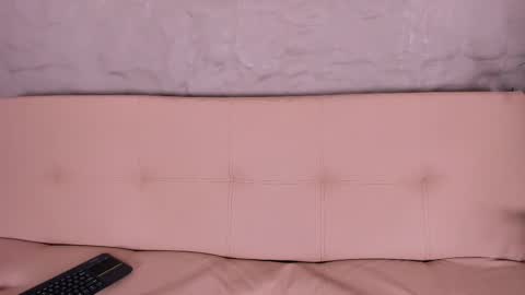 Snapshot of sofia_riveraa chatting on September 23, 8:23 pm SOFIA online show from September 23, 8:23 pm