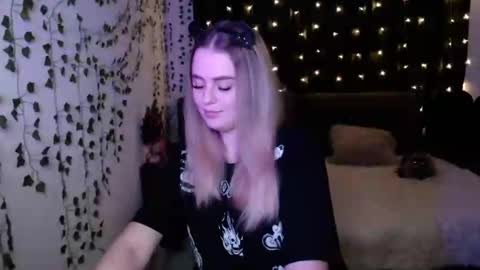 sofia_rosemary online show from March 2, 1:38 pm