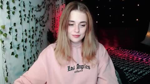 sofia_rosemary online show from October 12, 6:07 pm