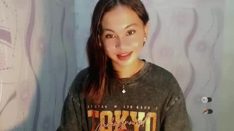 Snapshot of sofia_sweetheart18 chatting on February 1, 5:00 pm sofia_sweetheart18 online show from February 1, 5:00 pm