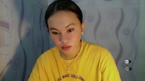 Snapshot of sofia_sweetheart18 chatting on February 12, 3:01 am sofia_sweetheart18 online show from February 12, 3:01 am