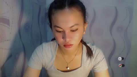 Snapshot of sofia_sweetheart18 chatting on February 19, 12:39 am sofia_sweetheart18 online show from February 19, 12:39 am