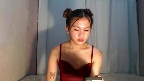 Snapshot of sofia_sweetheart18 chatting on May 16, 12:29 am sofia_sweetheart18 online show from May 16, 12:29 am