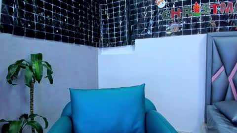 Sofa online show from December 16, 11:37 am