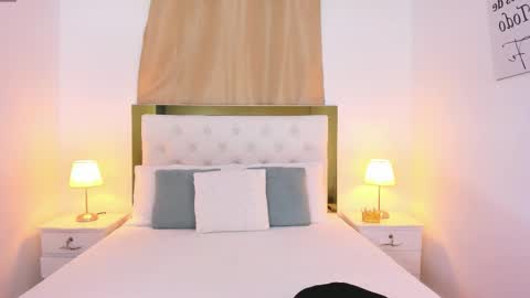 Sara online show from October 15, 2:01 am