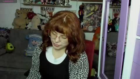 Snapshot of sofiacammy chatting on December 20, 12:52 am Sofia online show from December 20, 12:52 am