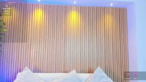 Sofia caramel online show from September 22, 8:44 pm