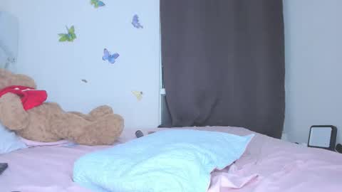 Snapshot of sofiacastillo01 chatting on February 2, 3:11 pm sofiacastillo01 online show from February 2, 3:11 pm