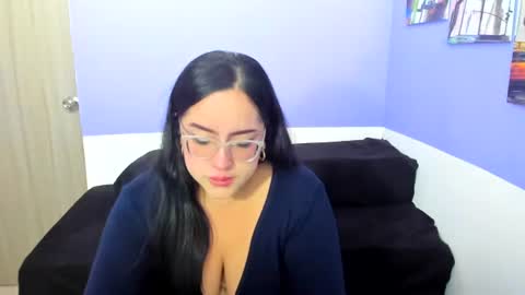 Snapshot of sofiadavis_23 chatting on November 26, 2:29 pm SOFIA online show from November 26, 2:29 pm