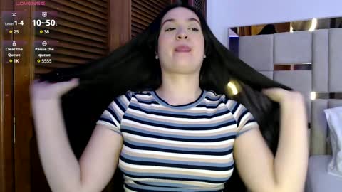 Snapshot of sofiaduque_26 chatting on January 12, 8:47 pm sofiaduque_26 online show from January 12, 8:47 pm