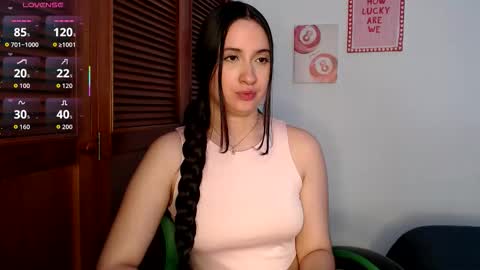 sofiaduque_26 online show from March 6, 8:27 pm